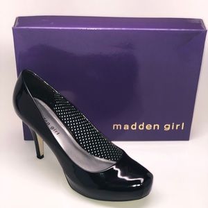 Black Patent Leather Pumps